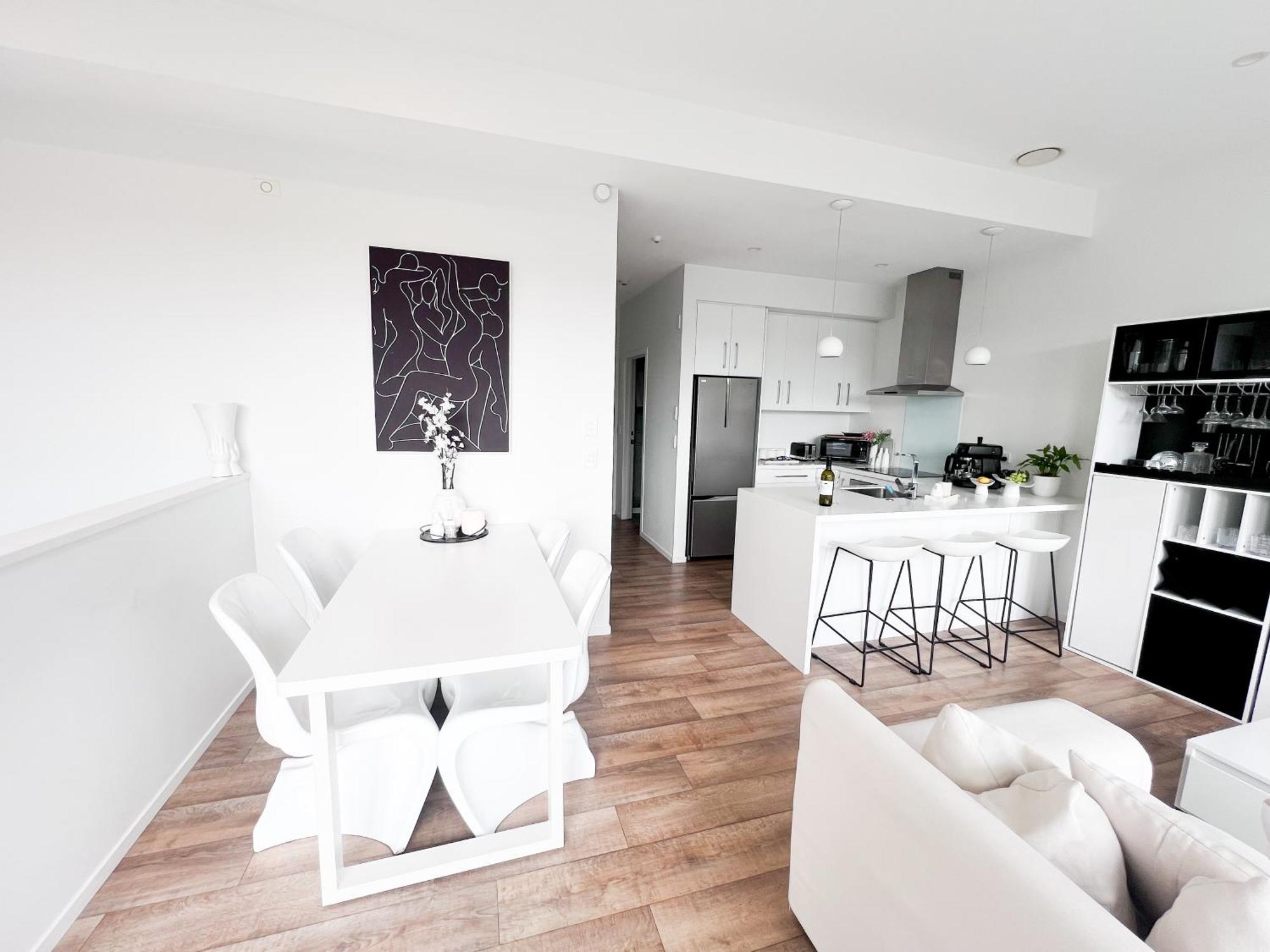 Luxury 2 Bedroom Apartment With Cocktail Bar And Espresso Machine Auckland Exterior photo